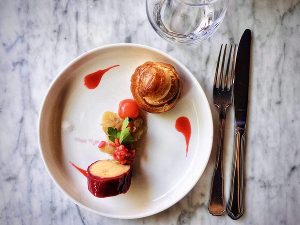 What's the Best Way to Prepare a Creamy Cajun Shrimp and Grits Dish?